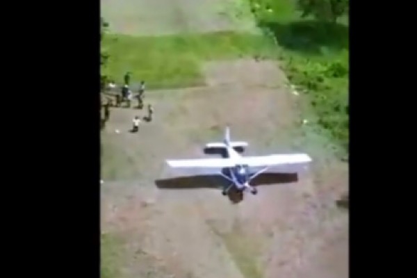 2DAB7873-F238-4C8E-845C-134966FE37D1