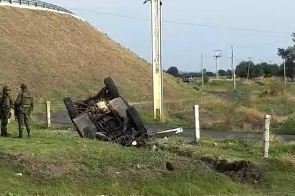 9925661A-BAEC-45F2-BEAB-B9CF7B2F0165