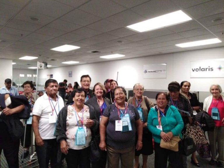 Penjamenses a ver a sus hijos tras muchos años de no abrazarlos