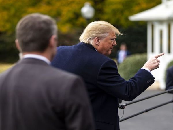 Embajador británico en EU llama ‘inepto’ a Trump, según correos filtrados