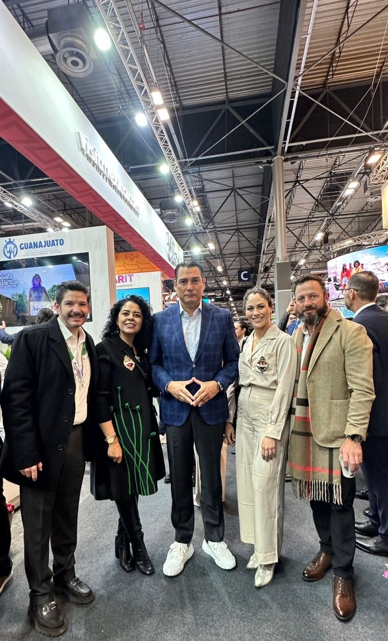 San Miguel de Allende levanta la mano por México y Guanajuato en la FITUR 2025