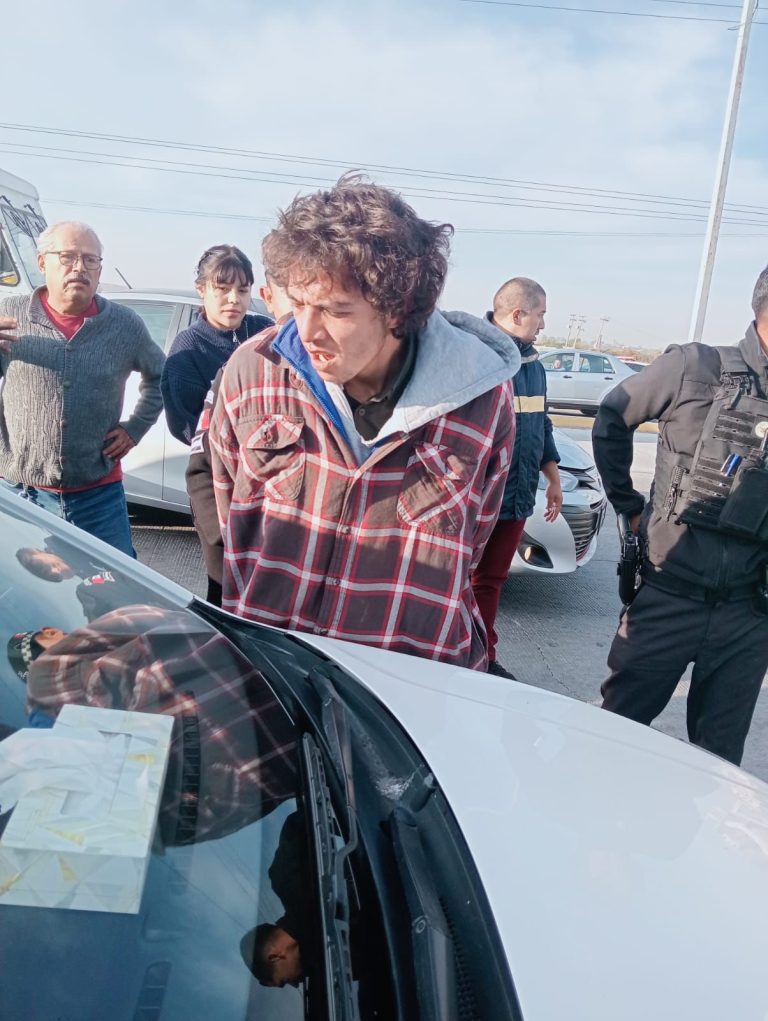 Conductores de UBER y GN recuperan vehículo robado