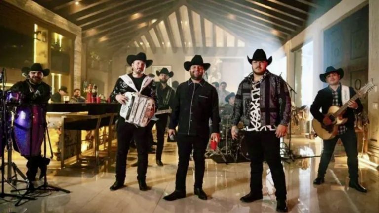 PIDEN CANCELAR AL GRUPO FRONTERA POR APOYO A TRUMP