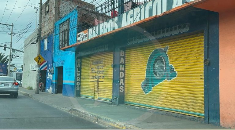Atacan negocio de baleros en Irapuato