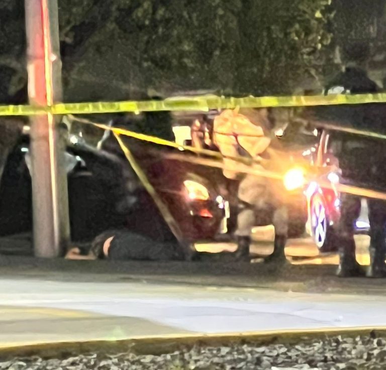 Asesinan a dos hombres en una gasolinera en Celaya