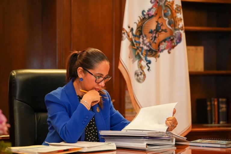Revisa Libia expedientes de aspirantes a Fiscalía