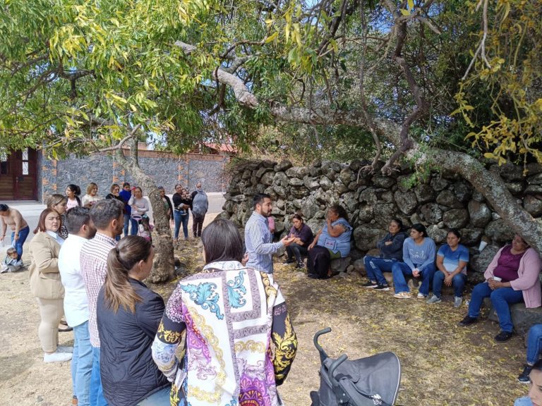 DIF Estatal impartirá a más de 18 mil padres, madres y cuidadores Talleres de Crianza Positiva