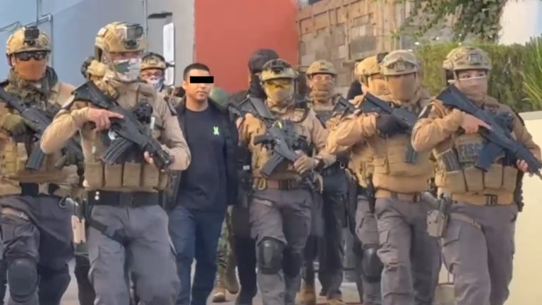 Detienen a alcalde de Santo Tomás de los Plátanos que se fugó en su toma de protesta