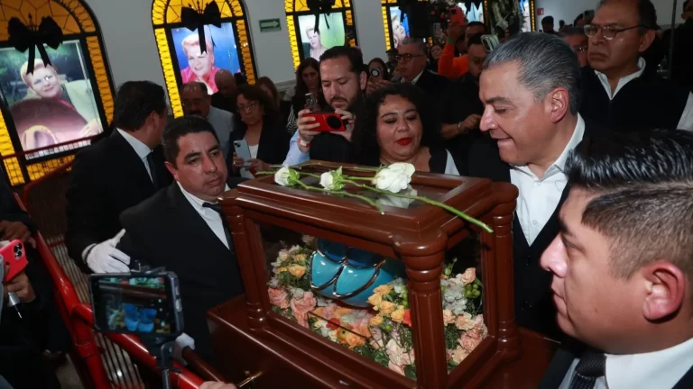 Despiden a Paquita la del Barrio