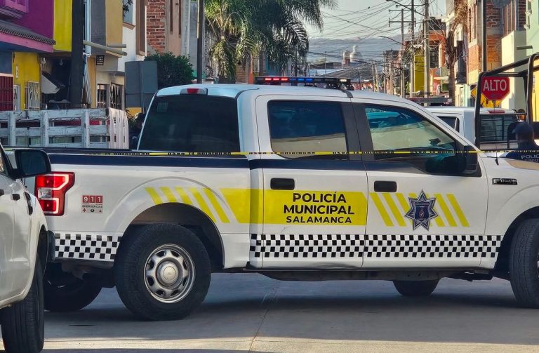 Ejecutan a policía de Salamanca afuera de su casa