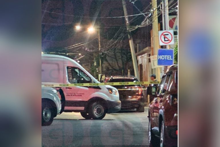 Hombre muere afuera de un hotel en la calle 16 de septiembre