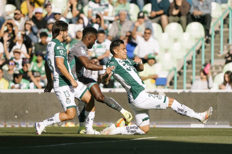 Sorpresivo triunfo de Santos y termina con invicto de León