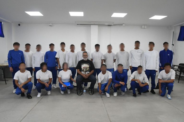 Imparte Julio Bracho taller intensivo de actuación a jóvenes del Centro de Internamiento Especializado para Adolescentes