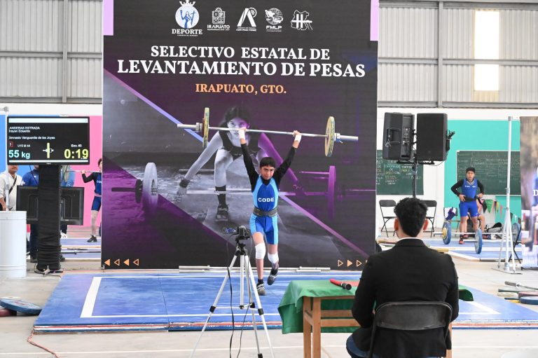 Realizan en Irapuato el selectivo estatal de levantamiento de pesas