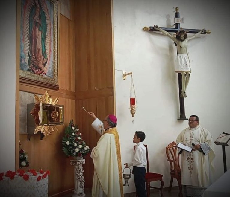 La educación es un acto de amor, dice el Obispo de Irapuato