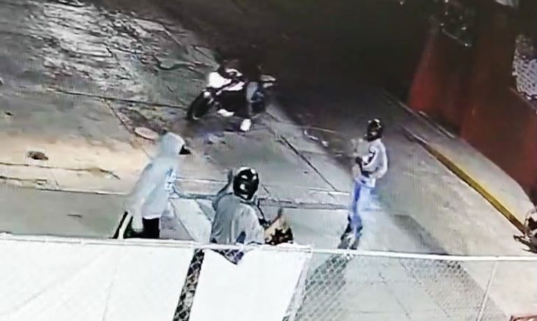 Asaltantes en Irapuato fueron captados en video tras cometer sus atracos