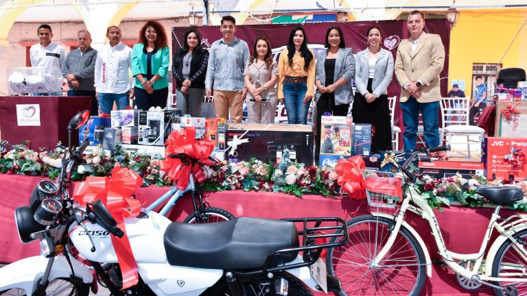 Entregan premios por pago de predial en villagran