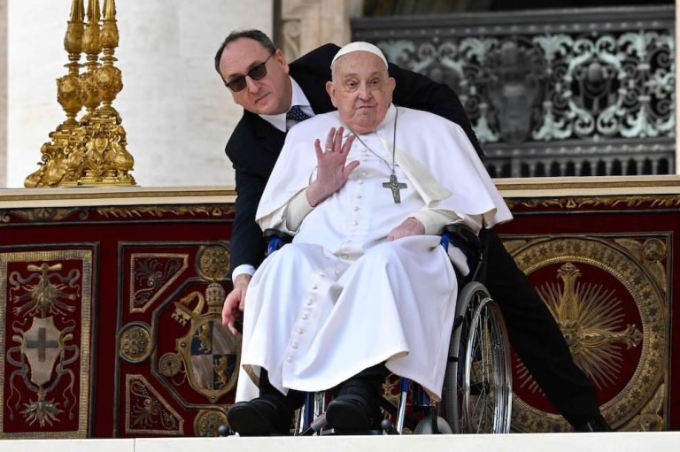 Papa Francisco inicia Semana Santa con el Domingo de Ramos en San Pedro