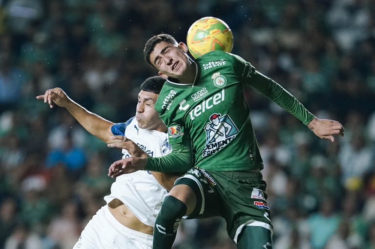 Rayados derrota a domicilio al León