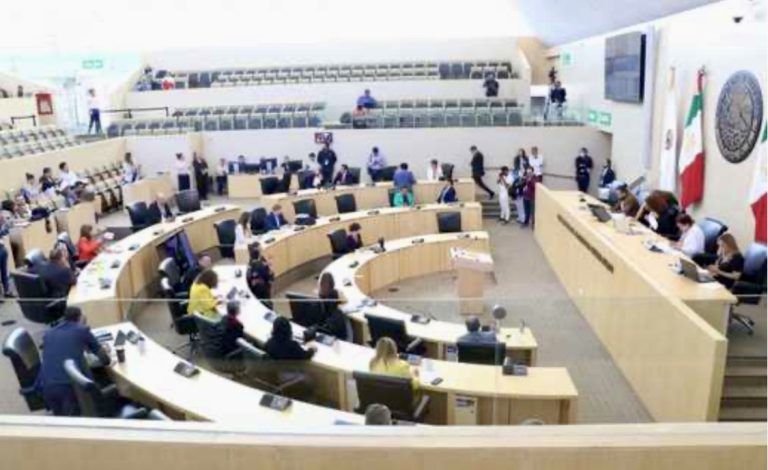 Unen fuerzas para renovar la Ley Orgánica del Poder Legislativo.