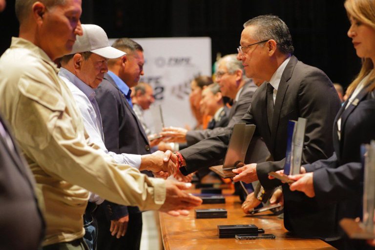 Avanza investigación por multihomicidio en San José de Mendoza