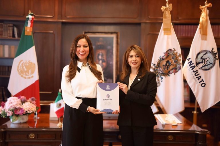 Entrega PRODHEG informe a los 3 poderes del estado