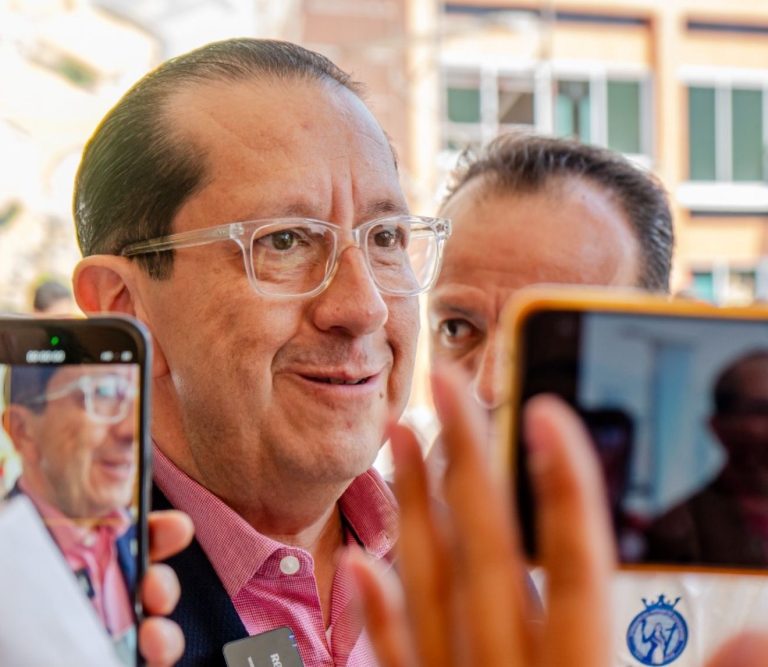 Indefensa secretaria de salud ante amparo para venta de vapeadores