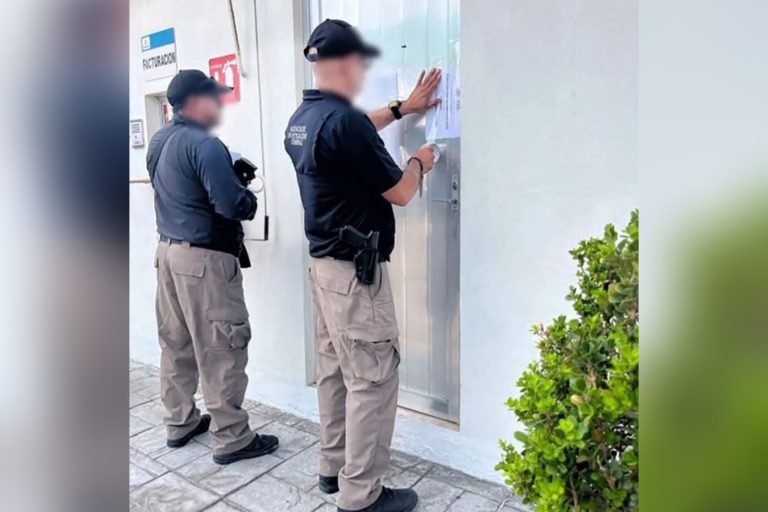 Fiscalía General de la República catea gasolinera en Ejido de Juárez