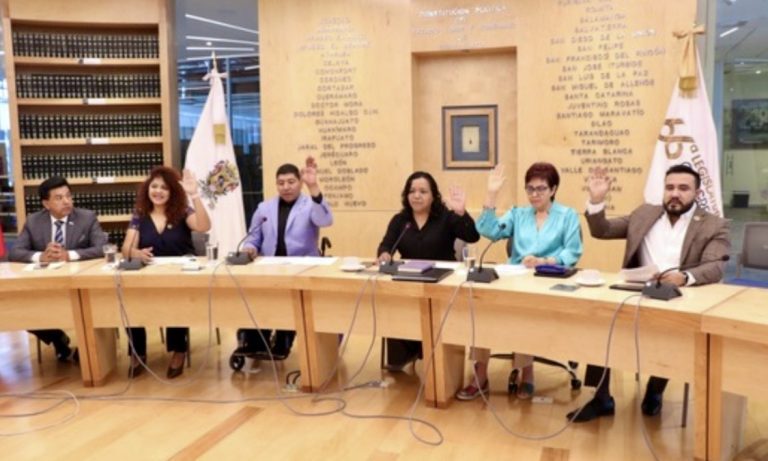 Sesiona Comisión de Derechos Humanos y Atención de Grupos Vulnerables.