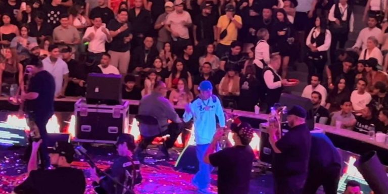 Natanael Cano canta corridos tumbados en Aguascalientes pese a sanciones