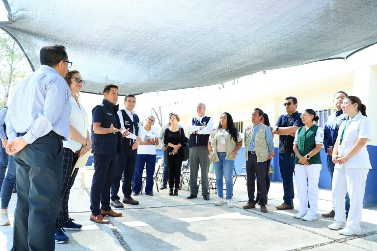 Supervisan levantamiento de peso y talla como parte de la estrategia “SuperLiga de la Salud” en escuela de la capital