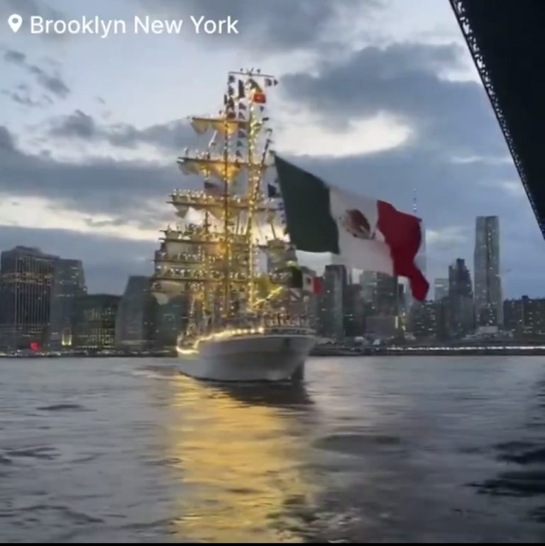 Regresan a México 172 cadetes del Buque Escuela Cuauhtémoc tras accidente en Nueva York