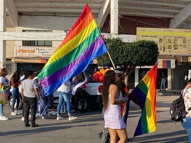 No se le puede llamar matrimonio a la unión entre dos personas del mismo sexo: Obispo