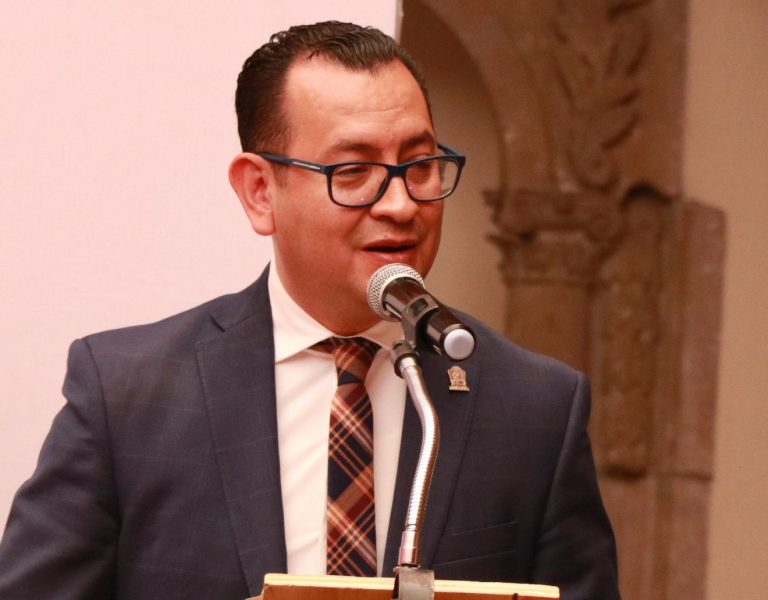 Confirma Secretario del Ayuntamiento gestiones para que Irapuato vaya a la liga de expansión