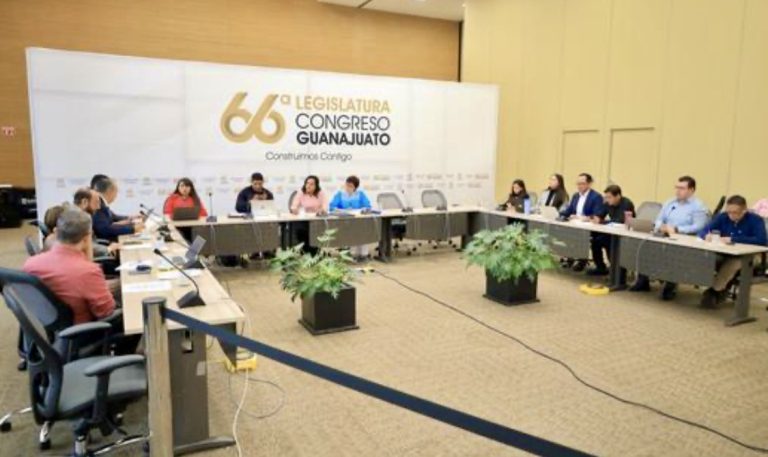 Revisan propuestas legales en materia de adultos mayores y autonomía de la PRODHEG