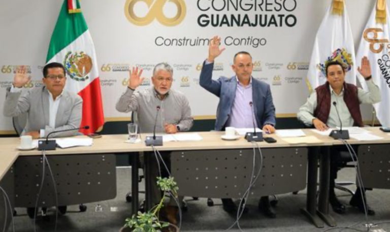 Toman acuerdos sobre distintas propuestas legales