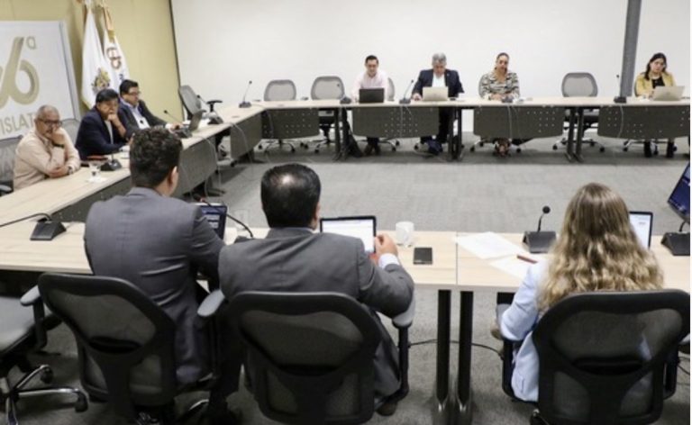 Analizan propuestas relativas a personas migrantes y jornaleras