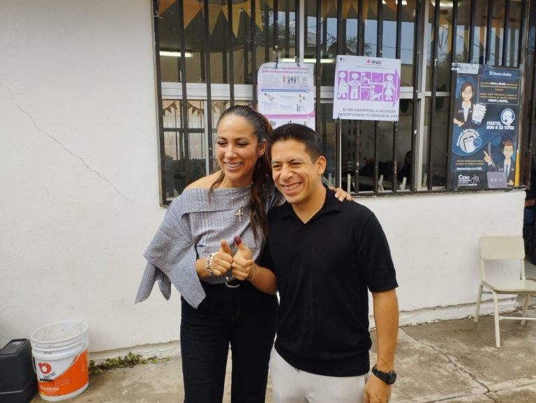Gobernadora Libia vota en elección judicial pese a estar en desacuerdo