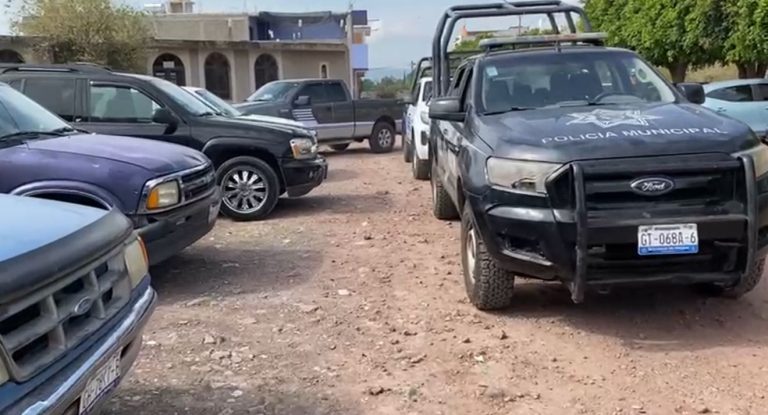 Policías de Pénjamo regresan a sus funciones y piden a alcaldesa destituir al director