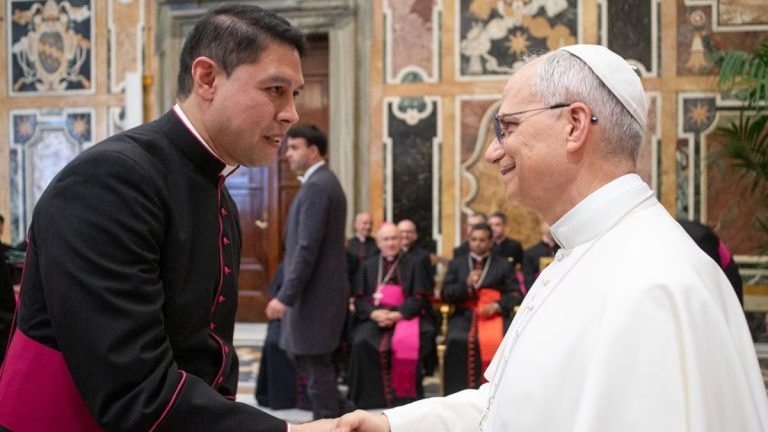 Mexicano ayudará al Papa León a organizar sus viajes