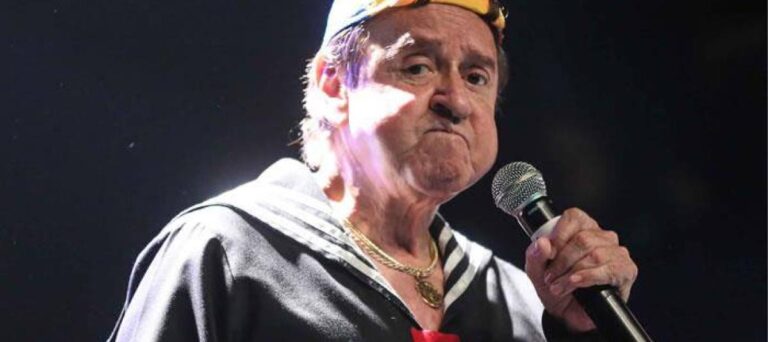 Carlos Villagrán, a los 81 años, volverá a ponerse el traje de “Kiko”