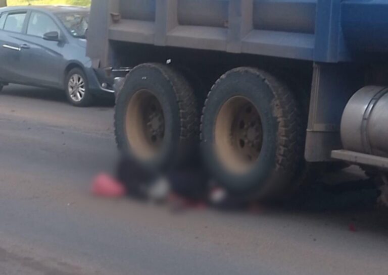 Mueren atropellados dos motociclistas en León