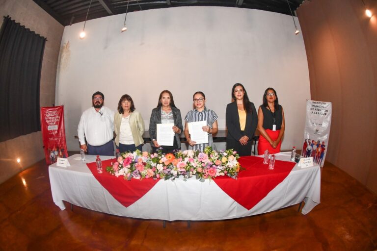 GOBIERNO MUNICIPAL Y UNIVERSIDAD DE GUANAJUATO UNEN ESFUERZOS POR EL DESARROLLO INTEGRAL DE MUJERES INDÍGENAS