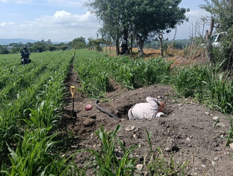 Aseguran toma clandestina en Pénjamo