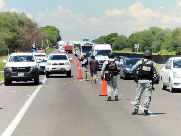 Asesinan a trabajador de CAPUFE en la autopista Celaya-Querétaro