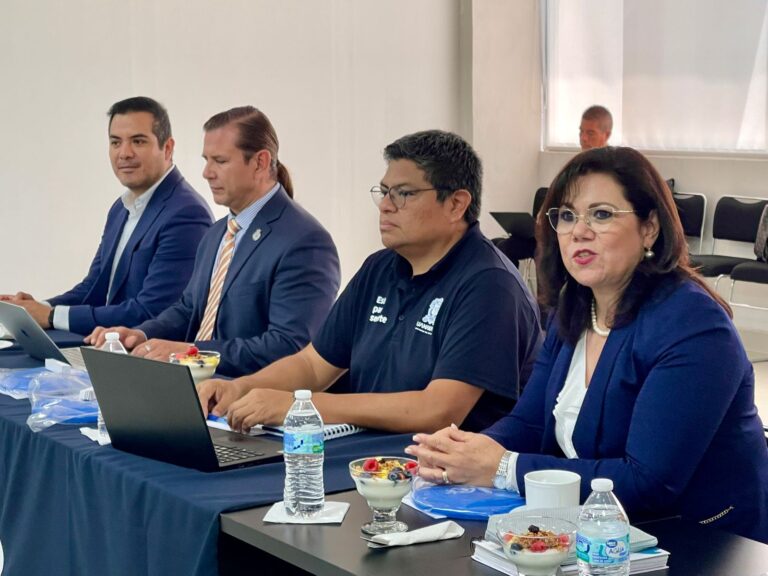 Titulares de universidades tecnológicas y politécnicas se reúnen en Pénjamo