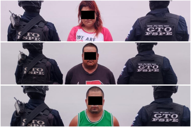 Detienen a tres personas con un arma larga, droga y motocicletas con reporte de robo