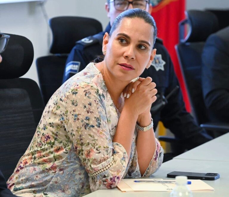 Alcaldesa Lorena Alfaro podría hacer informes regionales