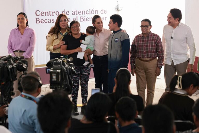 Presidenta Sheinbaum y Gobernadora Libia inauguran Centro de Atención de Becas para el Bienestar