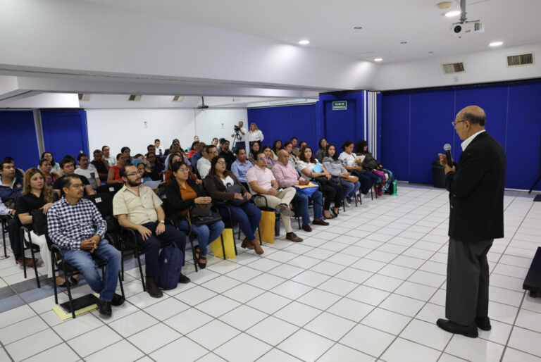 SABES asigna más de 120 plazas docentes y cargos para el ciclo 2025-2026